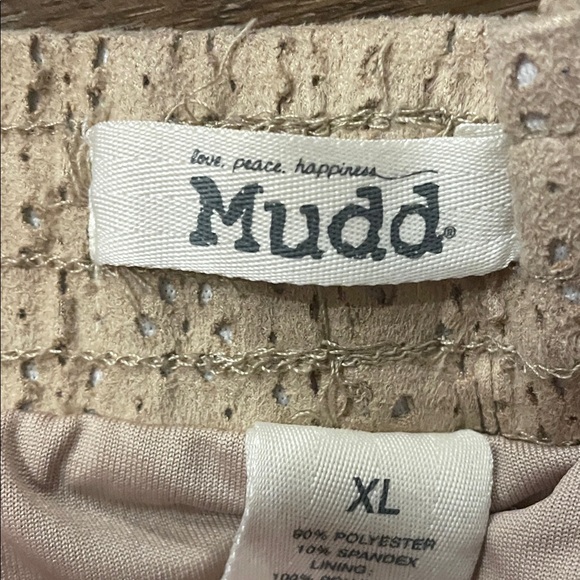 Mudd Cream and Black Polka Dot Sleep Shorts - Picture 2 of 3